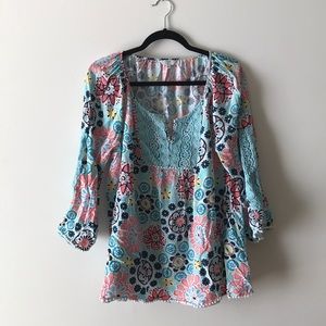 Crown and Ivy summer top